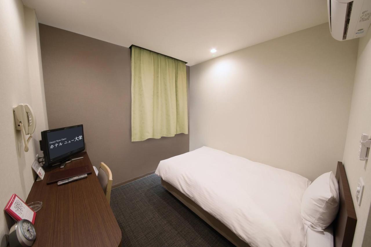 Business Hotel New Daiei Ashikaga Eksteriør billede