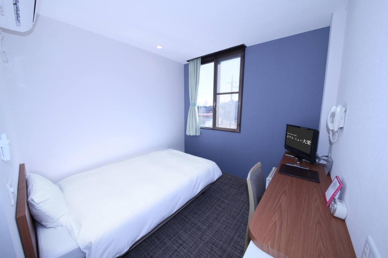 Business Hotel New Daiei Ashikaga Eksteriør billede